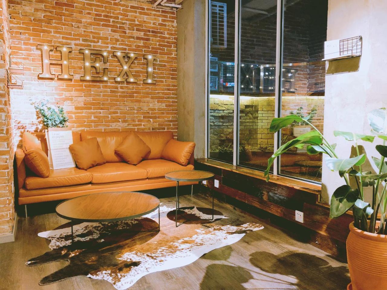 Chongqing Hexi Youth Hostel 外观 照片